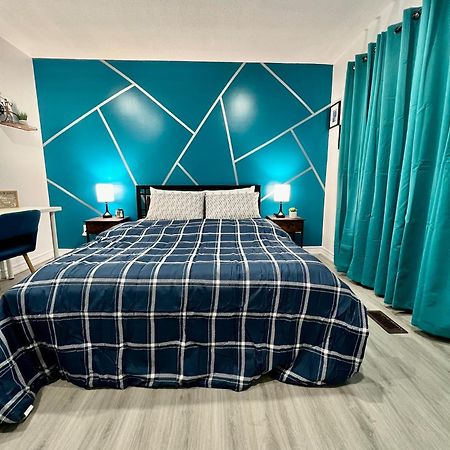 K5 Room Near Airport มิสซิสซอกา ภายนอก รูปภาพ